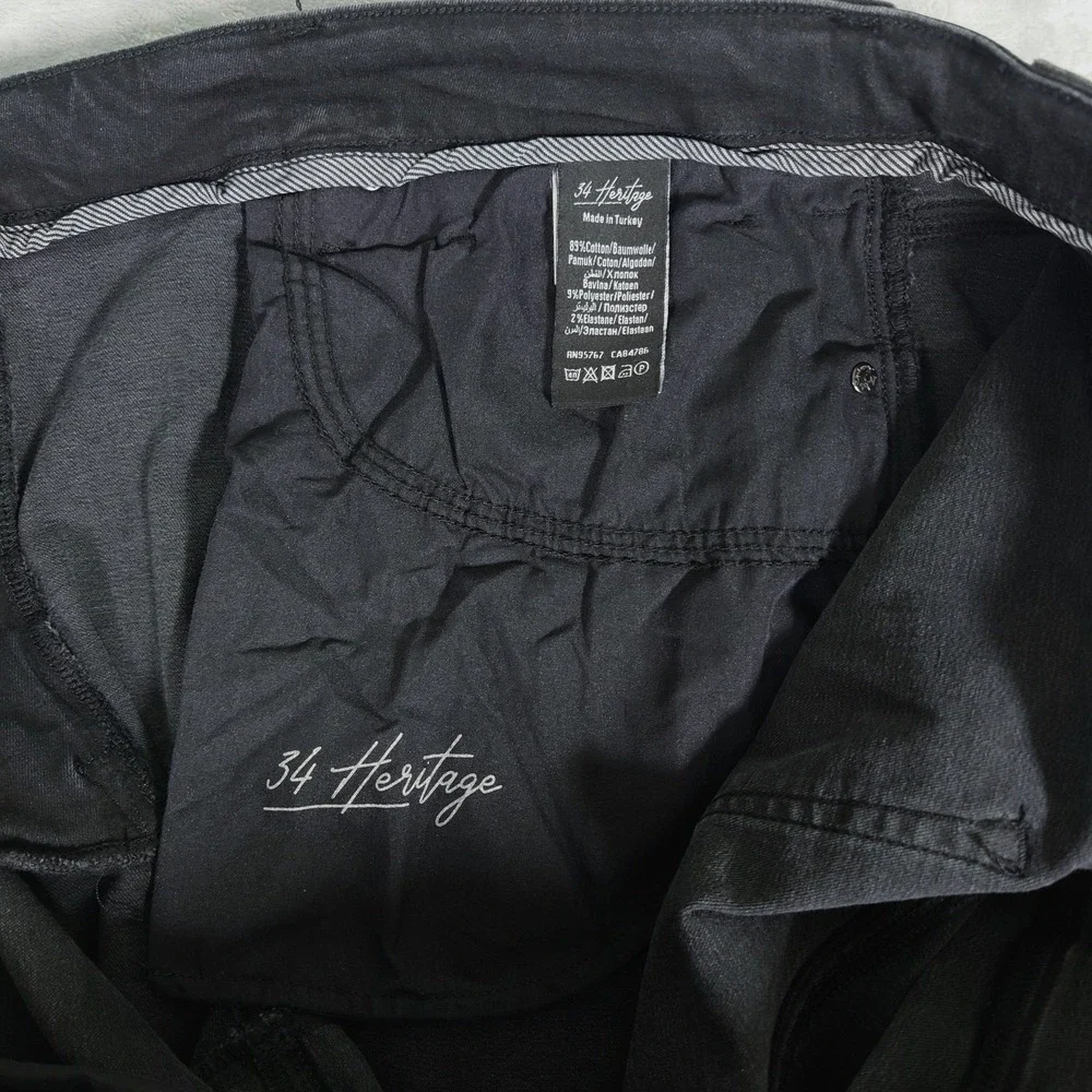 34 Heritage Charisma Jeans Mens 40 X 34 Black Comfort Rise Classic Straight